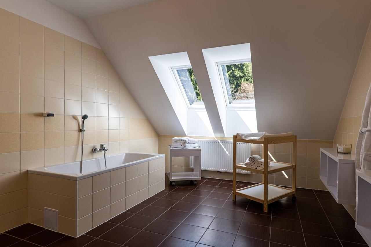 Wellness Hotel Pod Kycmolem Horní Lomná Bagian luar foto