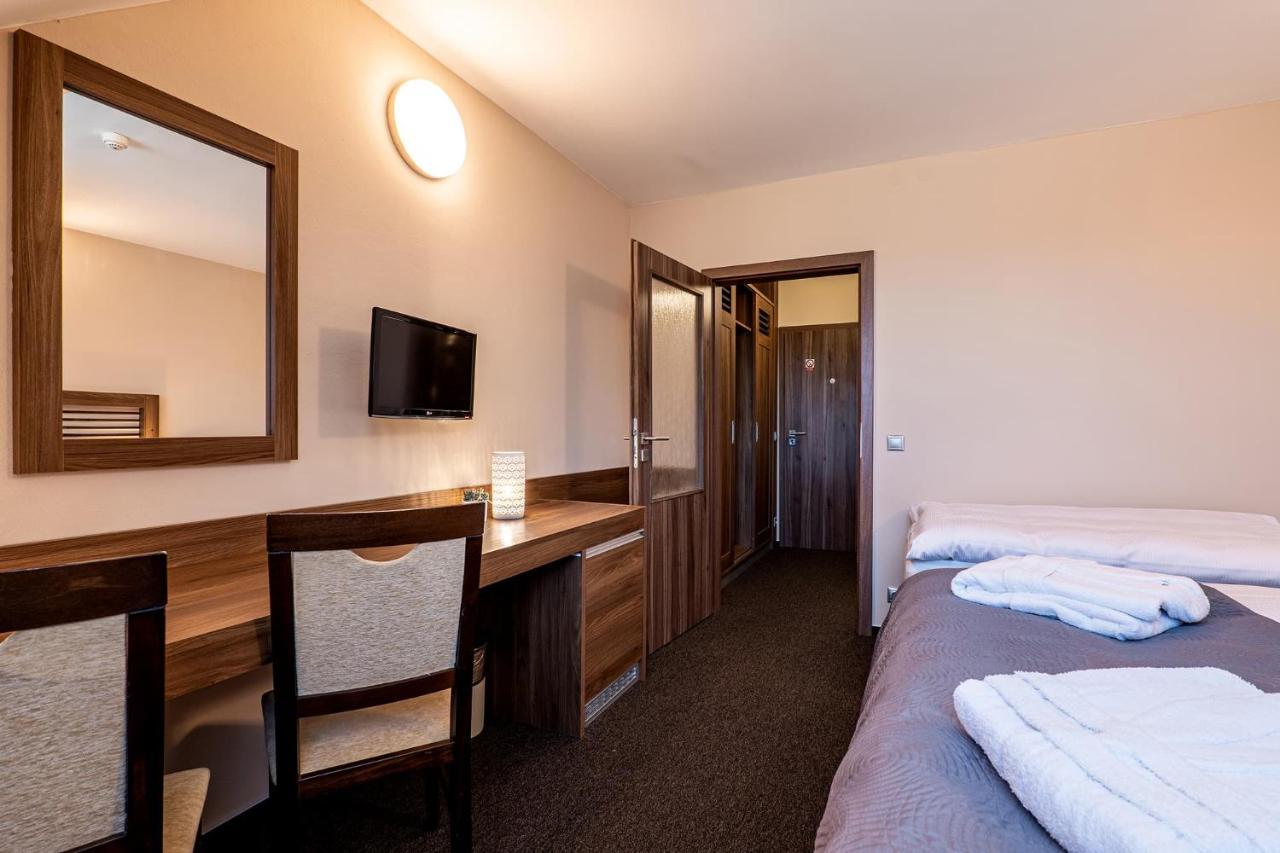 Wellness Hotel Pod Kycmolem Horní Lomná Bagian luar foto