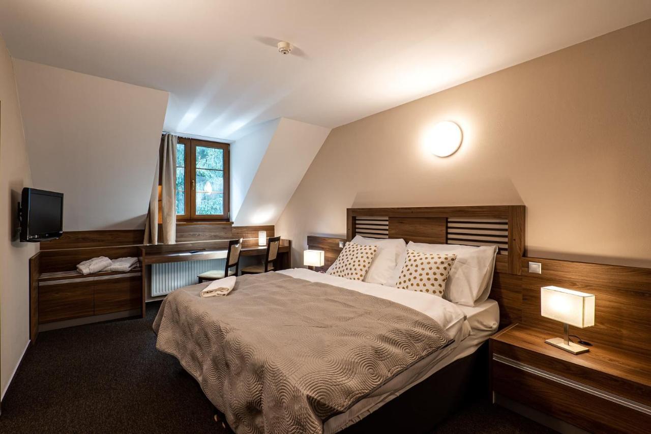 Wellness Hotel Pod Kycmolem Horní Lomná Bagian luar foto